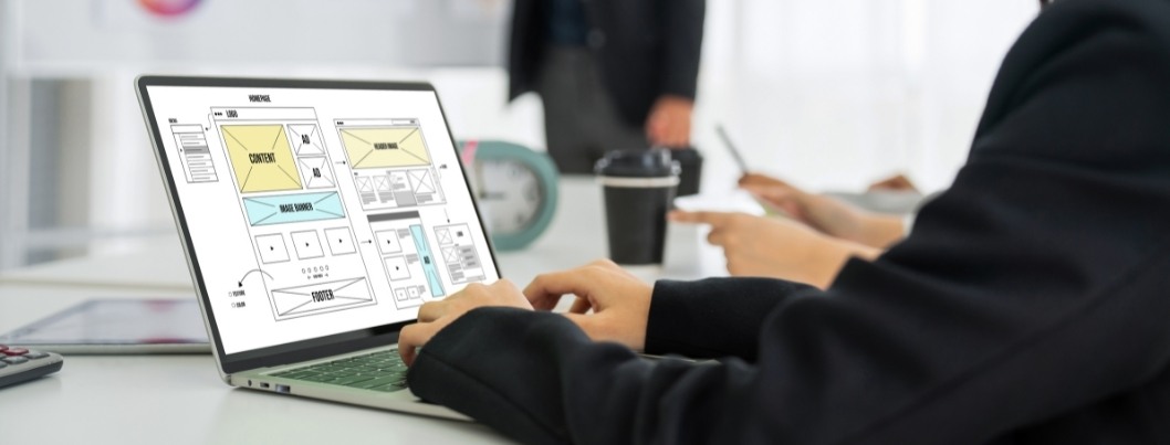 Website design software provide modish template for online retail business and ecommerce